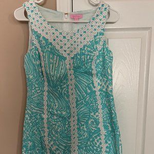 Lilly Pulitzer MacFarlane Shorely Blue Sea Cups Shift Dress- Size 6